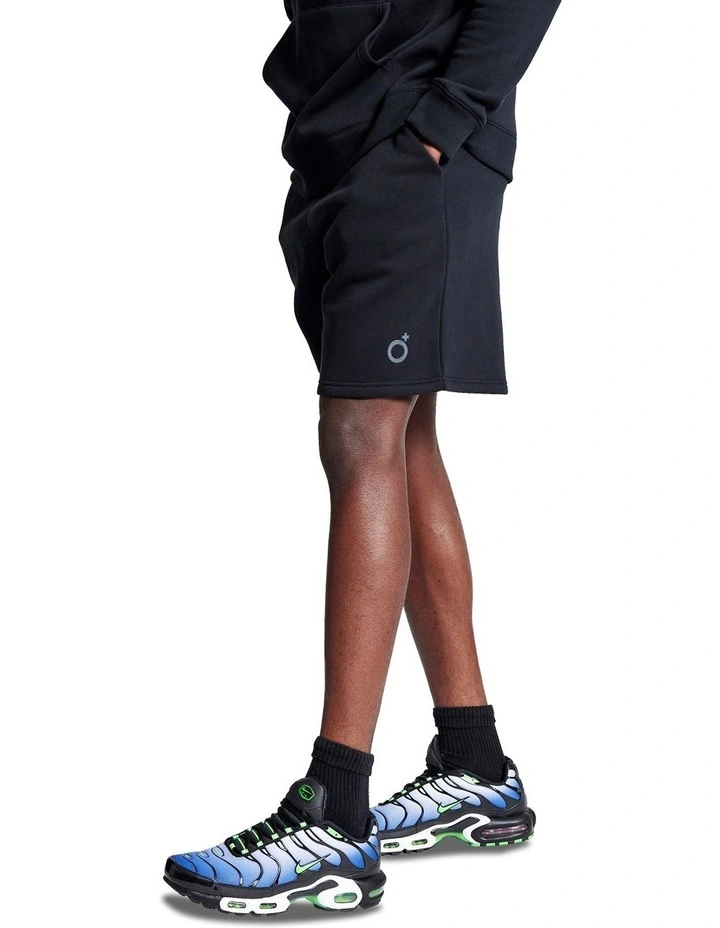 Core Shorts in Black