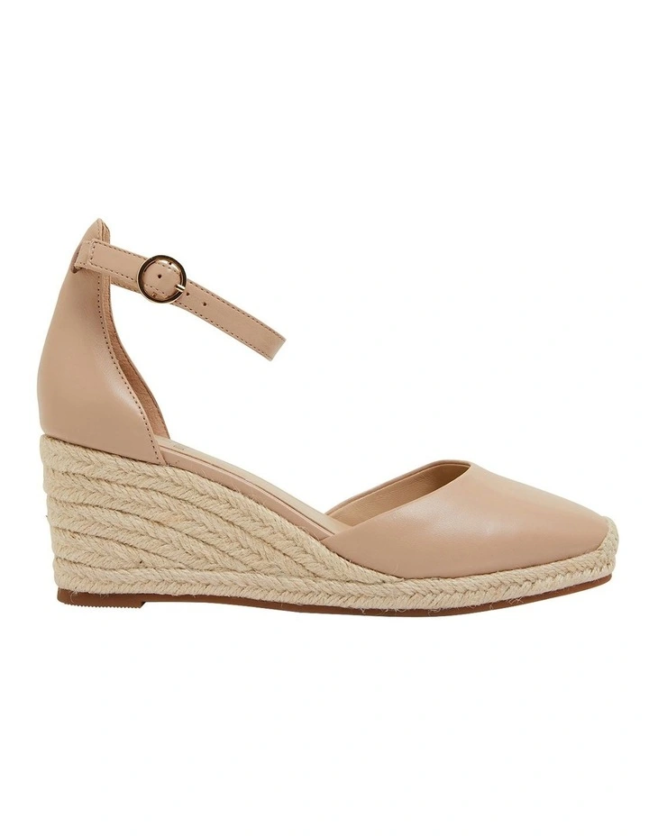 Peru Wedge Sandal in Nude Leather