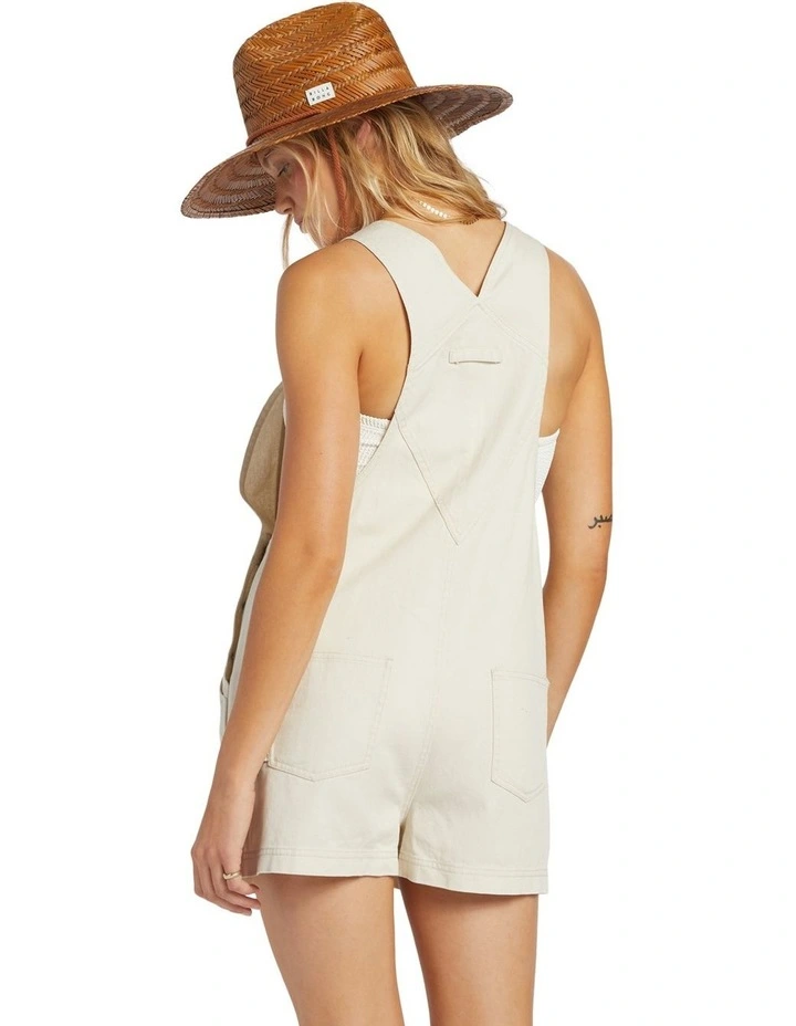 Sand Canyon Shorts in White