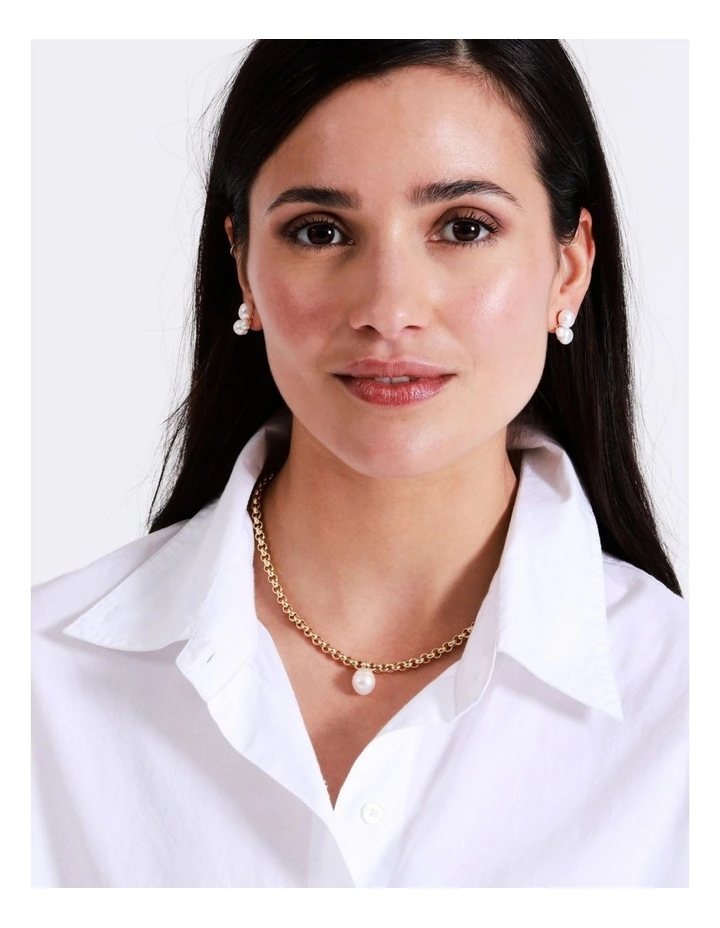 Vintage Chain & Freshwater Pearl Necklace in Gold