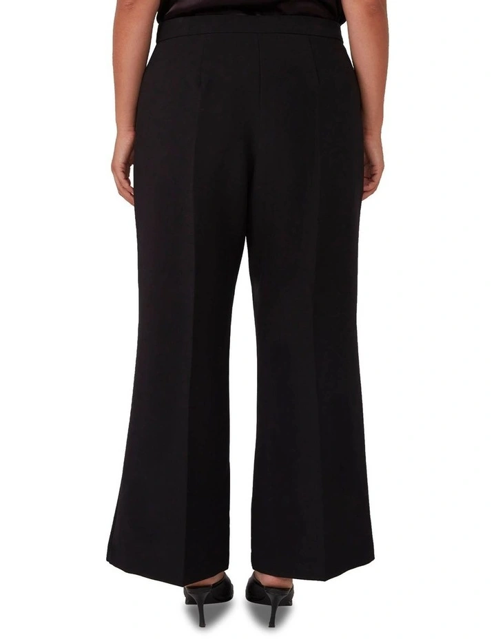 Neptune Pant in Black