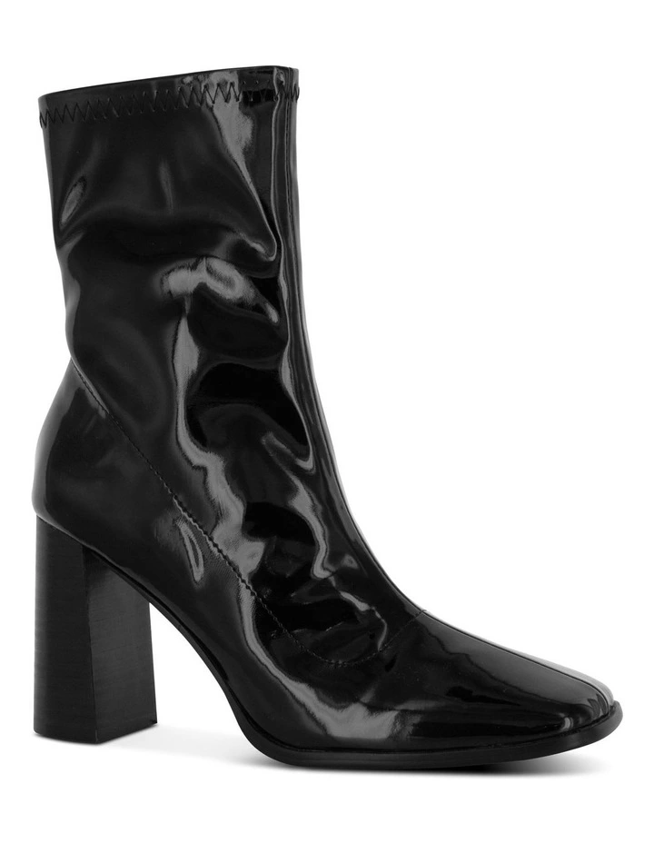 Zelda Heeled Boots in Black