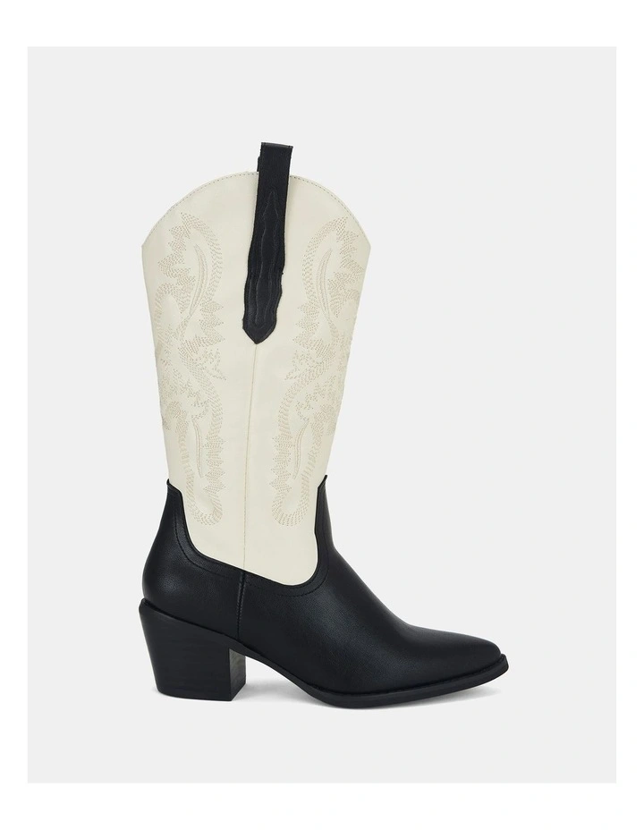Howdy Cowboy Boots in Black/White
