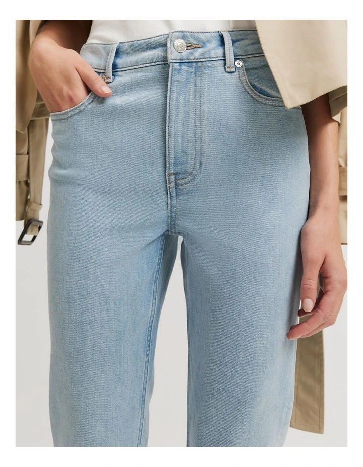 High Rise Slim Leg Jean in Aged Soft Wash