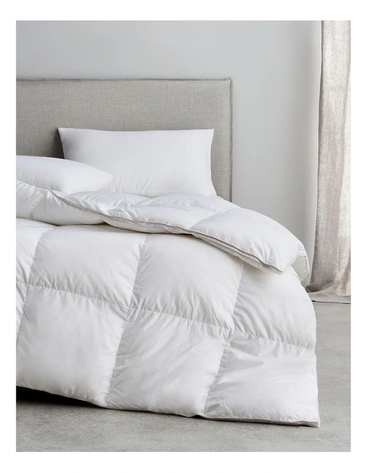 Pure Indulgence 95/5 Quilt in Snow