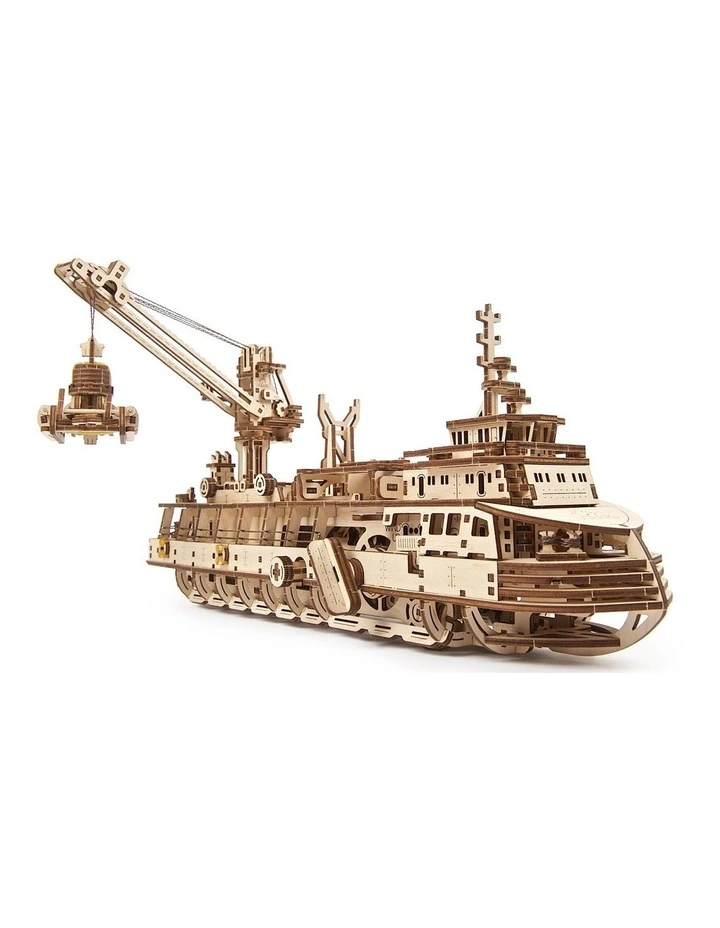 Research Vessel 575 Piece Wooden 3D Puzzle