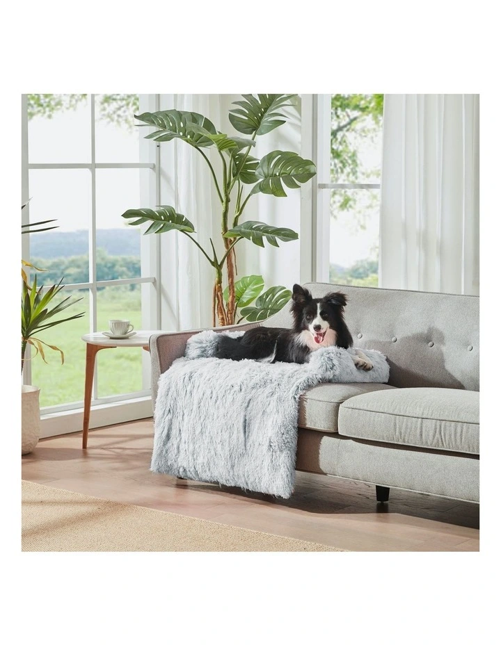 Sofa Protector Calming Dog Bed in Arctic White