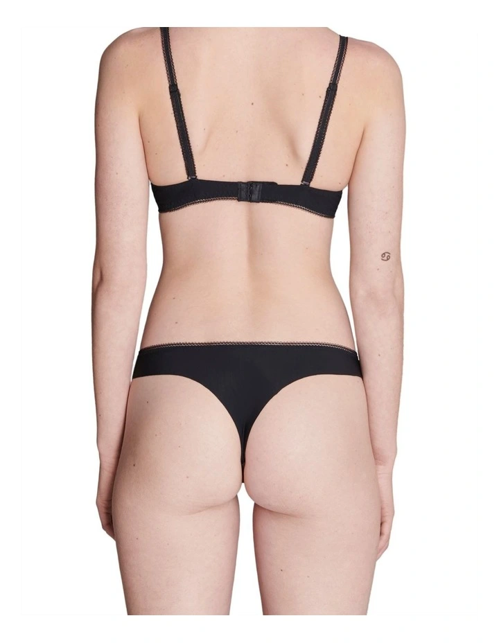 Amazone Tanga in Black