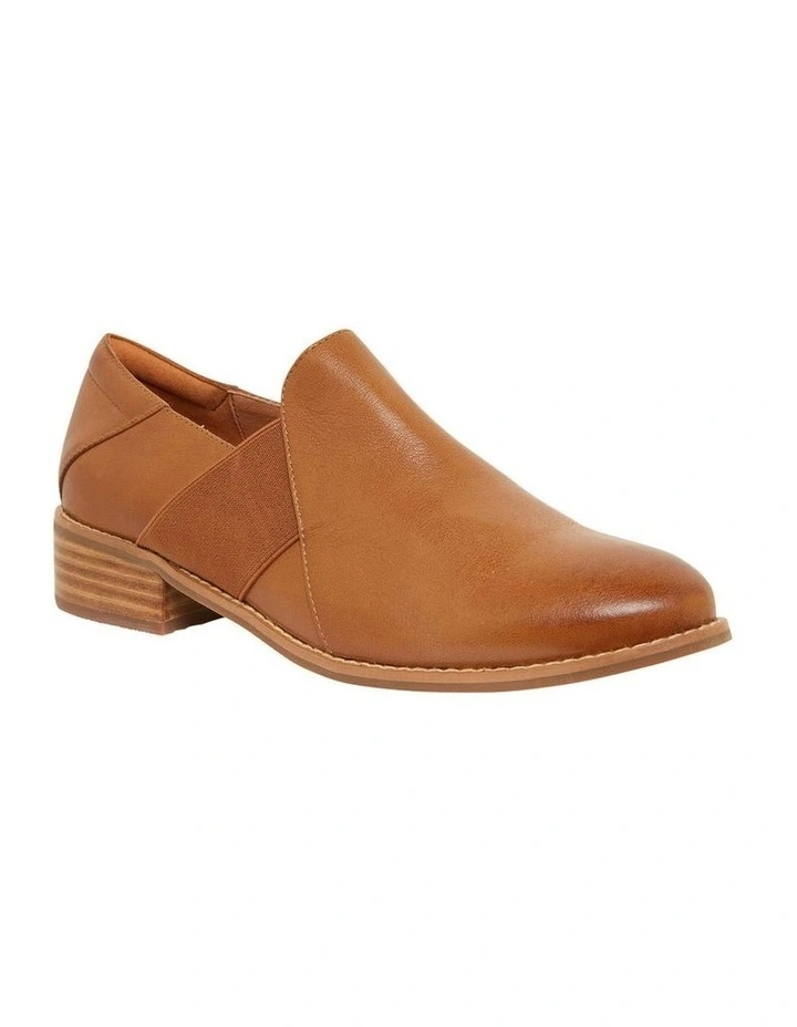 Baron Mid Brown Glove Flat Shoes