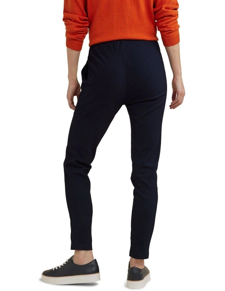 Cord Jegging in Navy