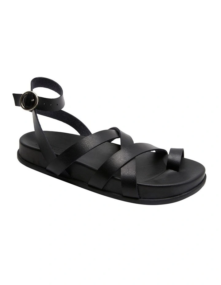 Ahri Sandals in Black