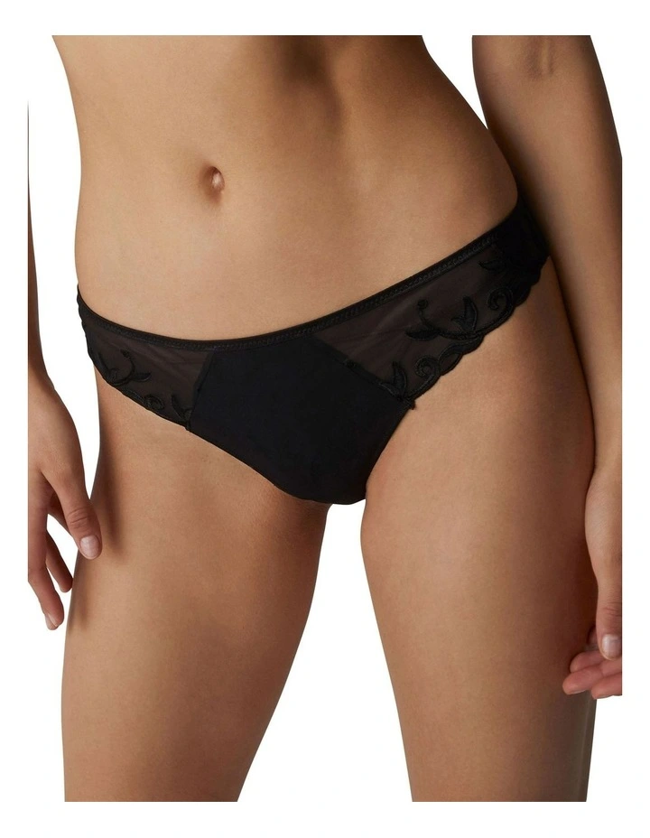Andora Thong Brief in Black