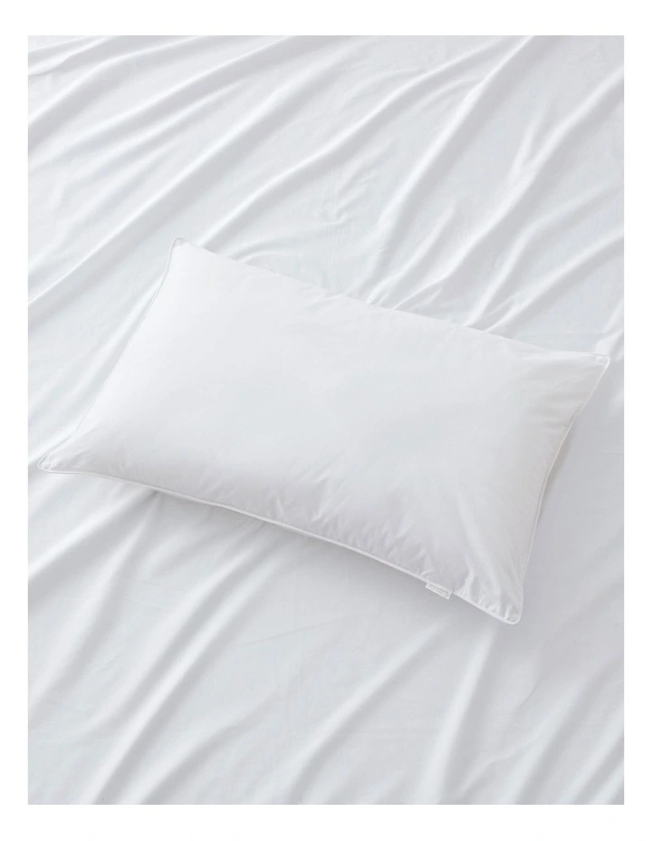 Kids Soft Blend All Seasons Pillow in White