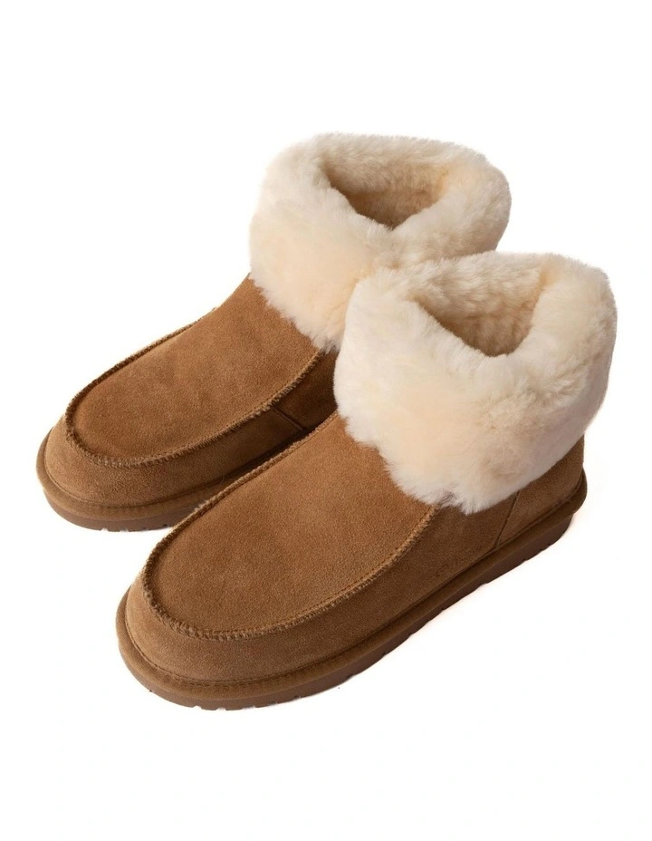 Classic Sheepskin Slipper with Plush Wool Cuff in Tan/Natural
