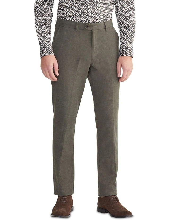 Linen Blend Slim Casual Pant in Green