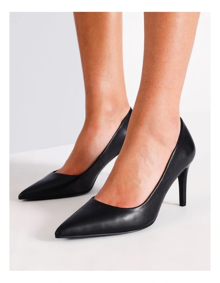 Tina Heeled Shoe in Black Smooth