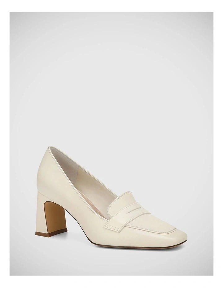 Odelle Leather Loafer in Vintage Ivory