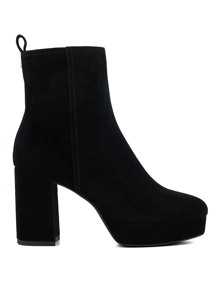 Oona Boot in Black