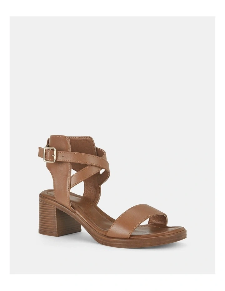 Unforgettable Heels in Caramel