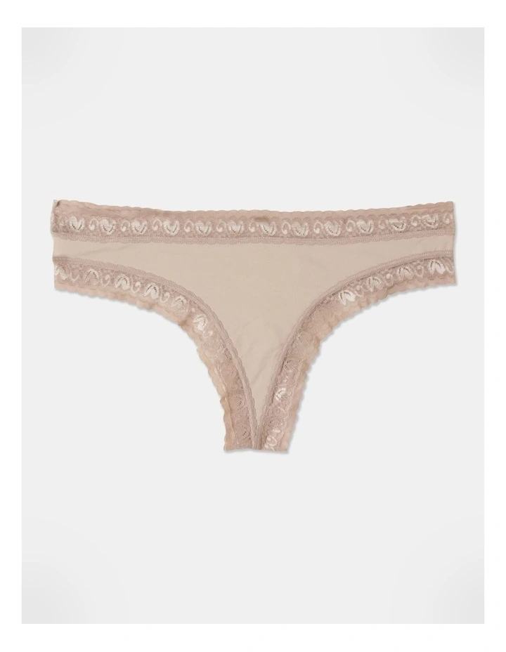 Smooth With Lace G-String in Beige