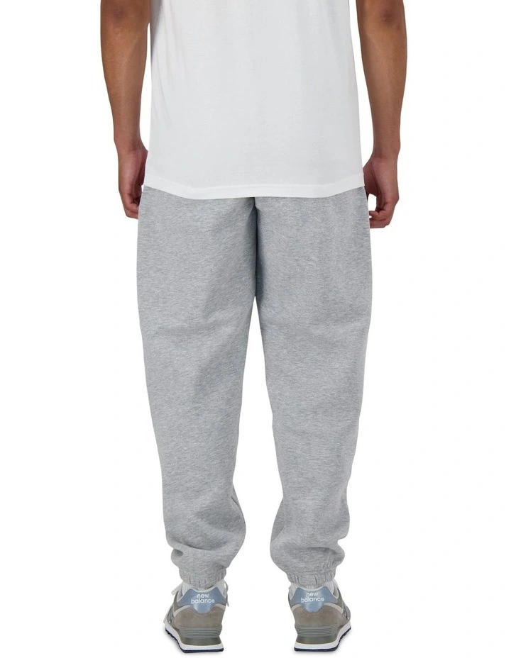 Fleece Graphic Jogger in Athletic Grey