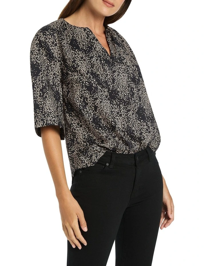 Lenora Puff Sleeve Blouse in Black Multi
