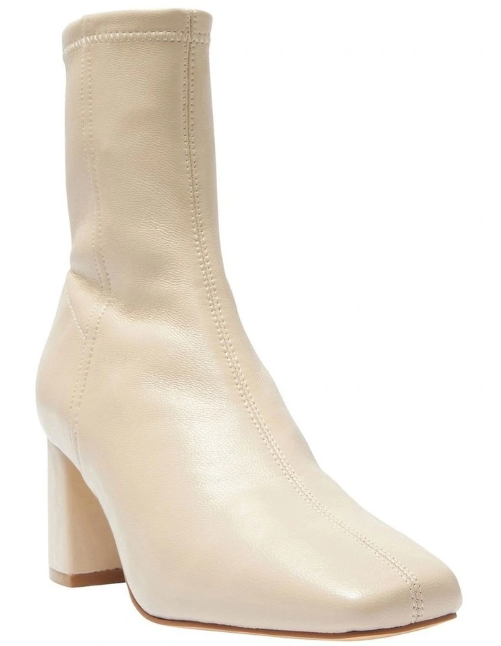 Lantana Boots in Bone Stretch Leather