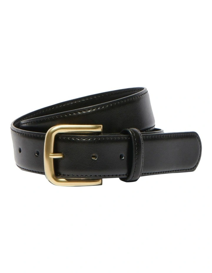 Leather Boyfriend Belt in Black