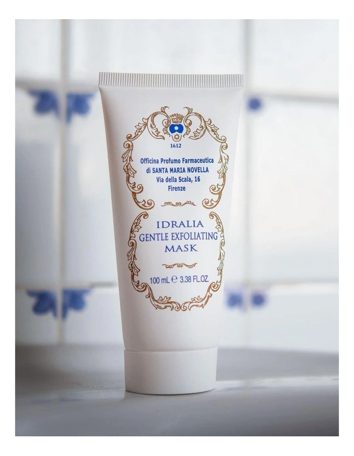 Idralia Gentle Exfoliating Mask