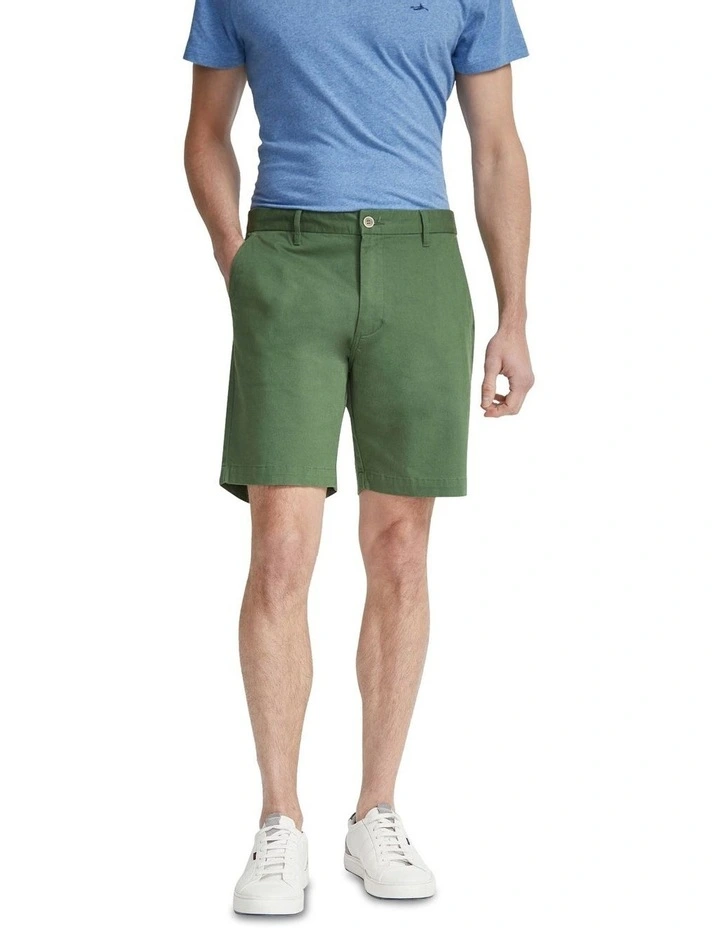 Henry Organic Cotton Chino Shorts in Bramble Green
