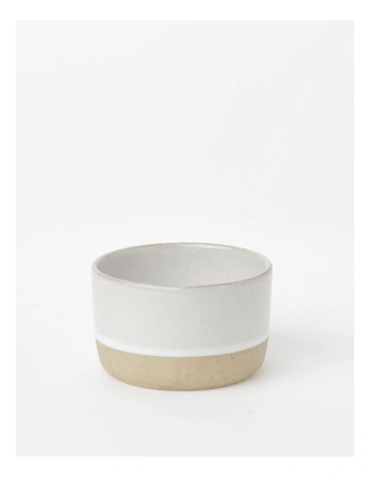Esperance Wiped Edge Ramekin 10x10x5cm in White/Sand