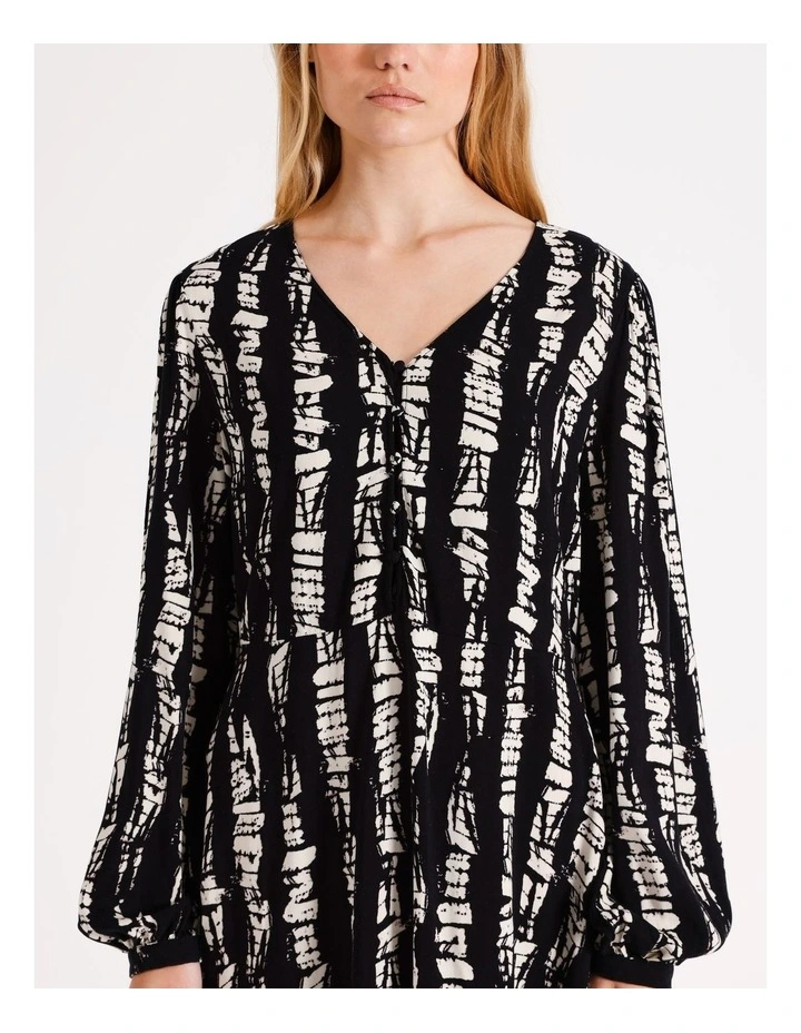 Cevi Dress in Black
