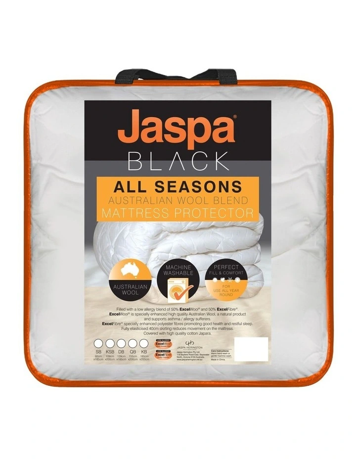 All Seasons Mattress Protector White