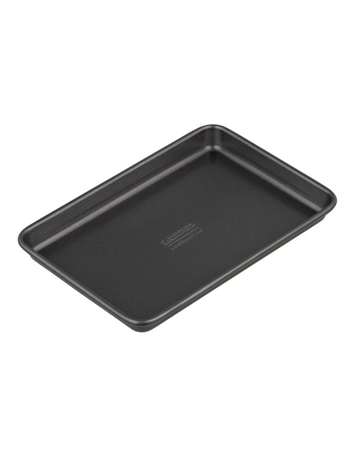BakerMaker Non-Stick Baking Tray 24x15.5cm in Black