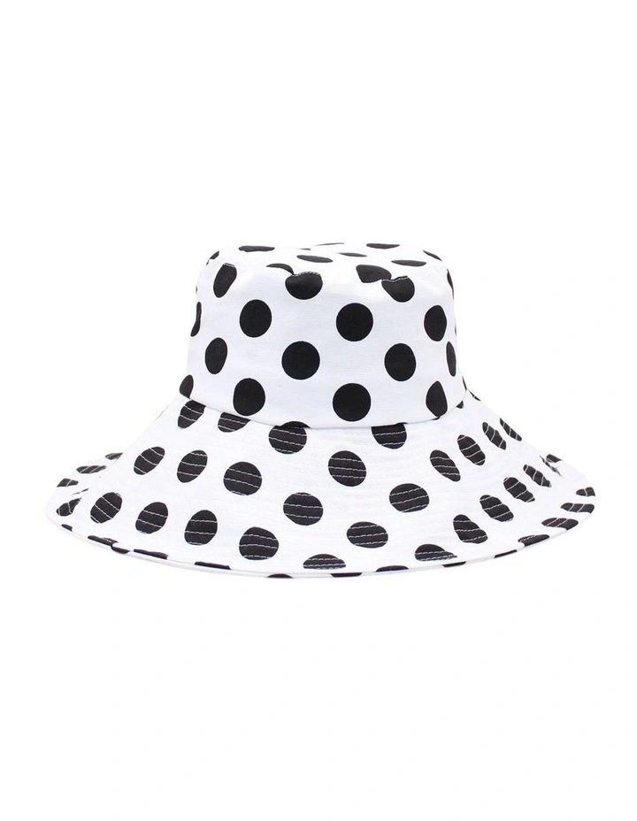 Amelie Bucket Hat in White/Black