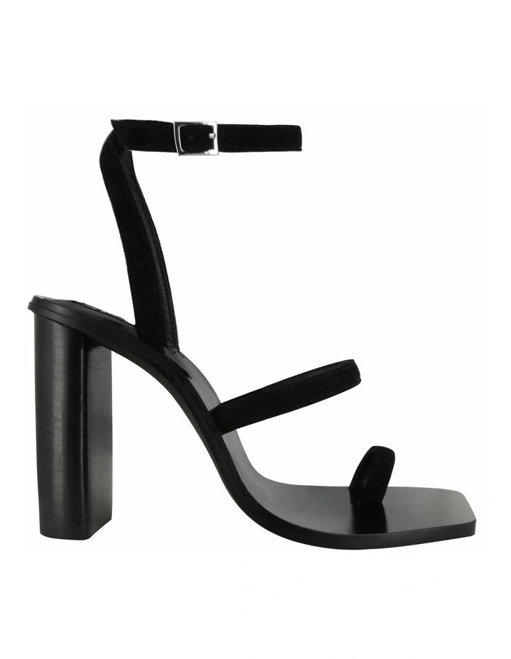 Yabba II Heeled Sandals in Black
