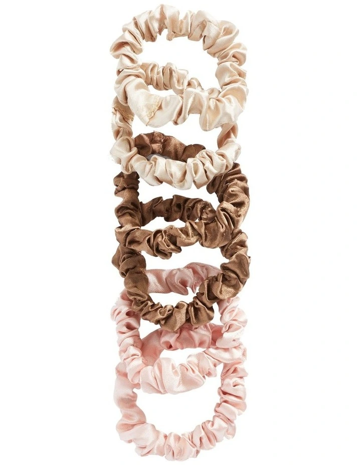 Mini Scrunchie in Neutral Blush
