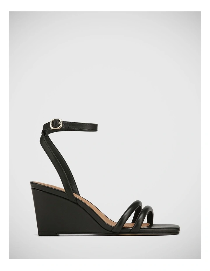 Menzel Leather Sandal in Black