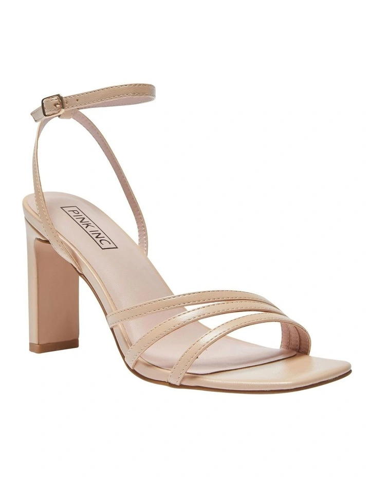 Lara Sandals in Nude Smooth