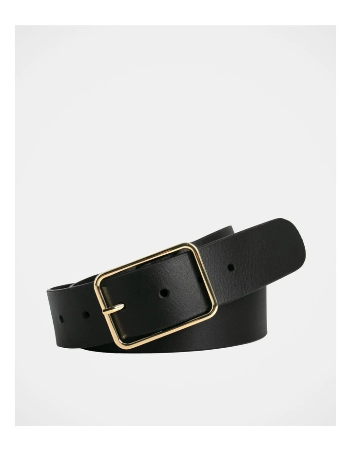 Tess Leather Belt in Black
