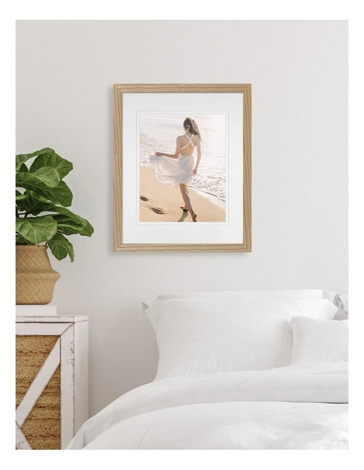 Decorator Photo Frame 28x35/20x25cm in Natural