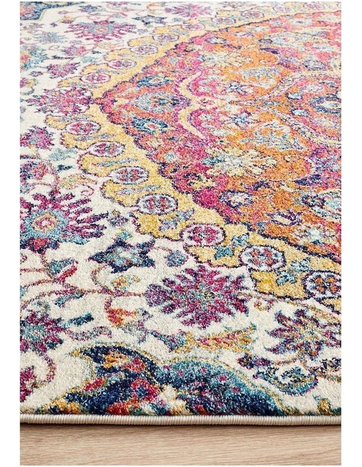 Museum Shelly Rust Rug in Multi