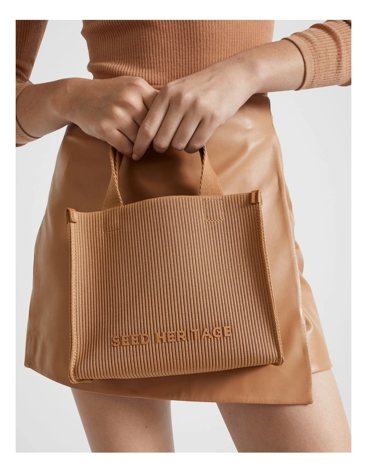 Nano Knit Tote in Fudge