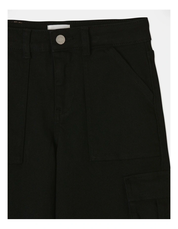 Mid Rise Cargo Jean in Black