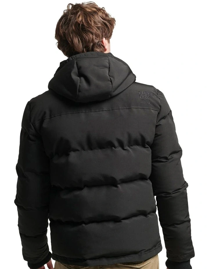 Everest Short Hooded Puffer in Jet Black