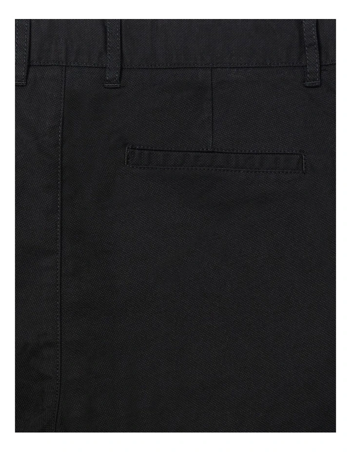 Junior Fit Washed Oxford Chino in Black