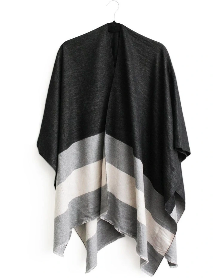 Yeva Poncho in Black/Beige