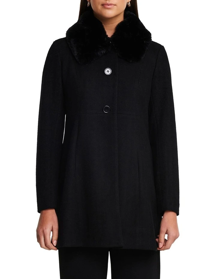 Darlington Coat in Black