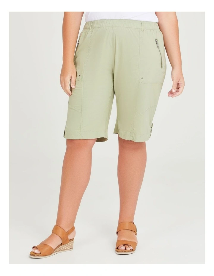 Zip Pocket Cargo Short in Light Sage
