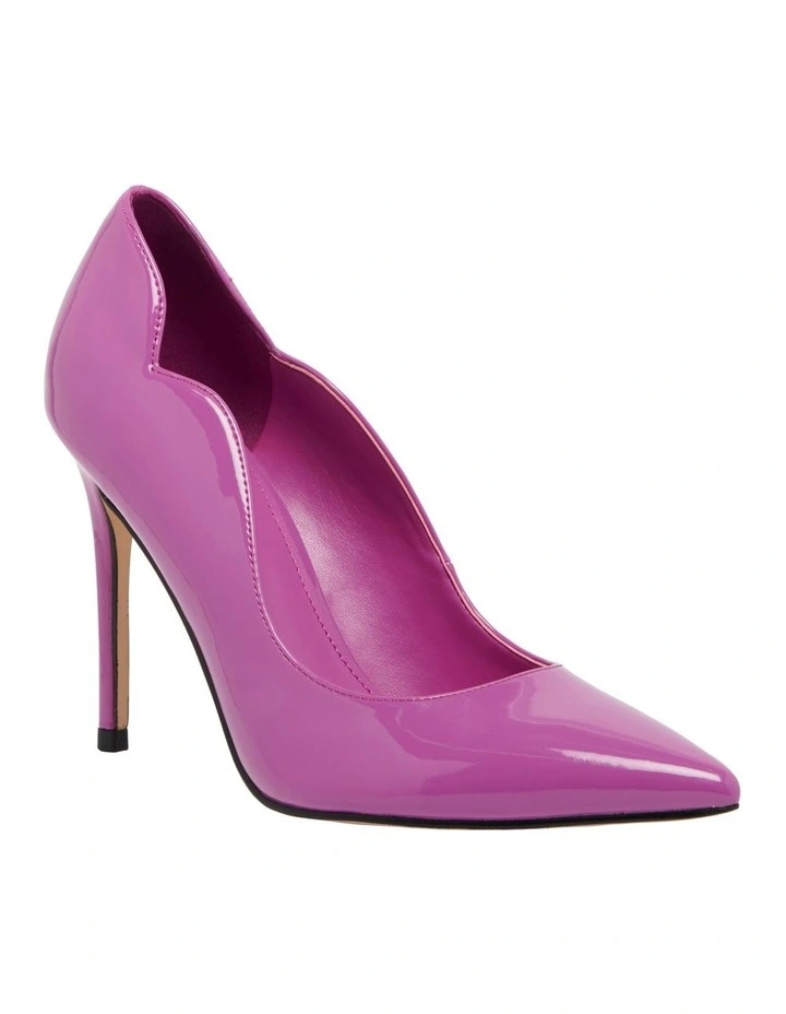 Foxy Pump in Purple